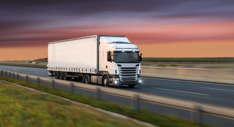 Lee más sobre el artículo Nueva normativa para camiones en 2024